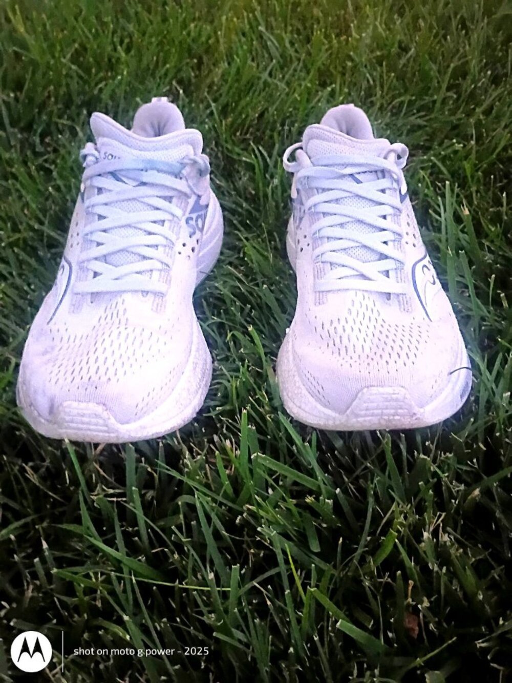 Saucony Running Shoes White Size 8.5 - Imagen 2